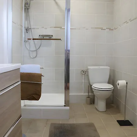 Studio Rural Au Pied De Puycelsi *