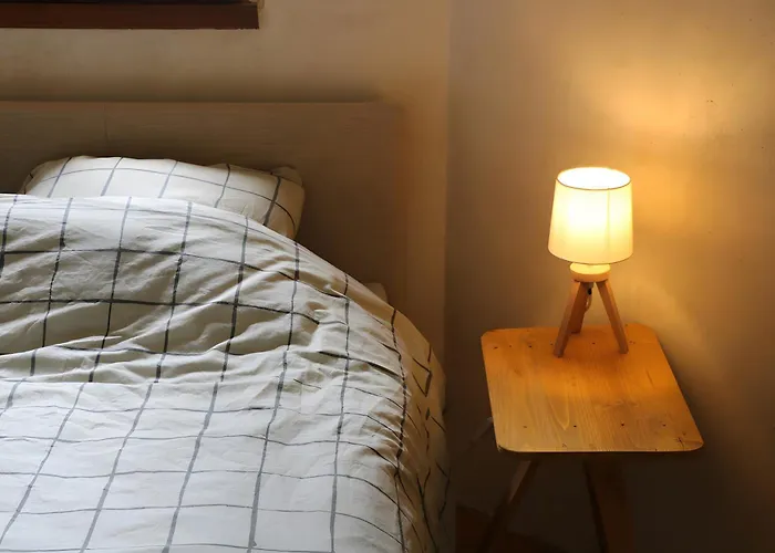 Beau Au Pied De Puycelsi דירה *